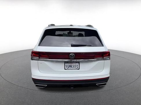 Used 2026 Volkswagen Atlas SE FWD image 12