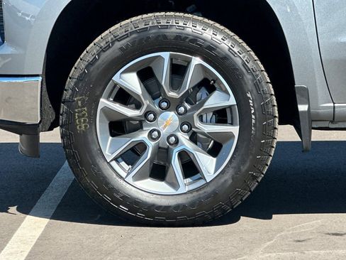 New 2026 Chevrolet Silverado 1500 LT w/ Safety Package image 24