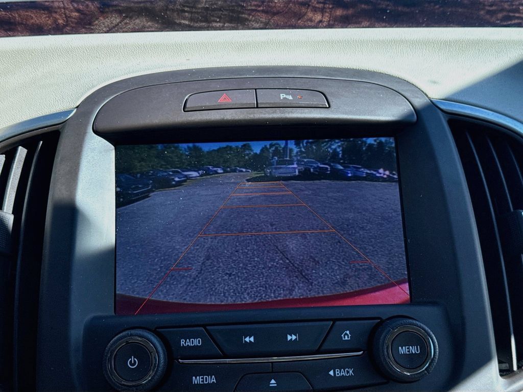 Used 2014 Buick LaCrosse Leather FWD image 13