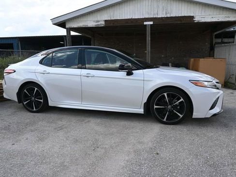 Used 2020 Toyota Camry XSE w/ Navigation Package FWD image 14