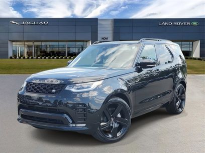 New 2025 Land Rover Discovery Dynamic SE