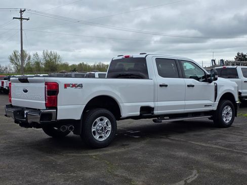 New 2026 Ford F350 XLT w/ 360-Degree Camera Package AWD/4WD image 36