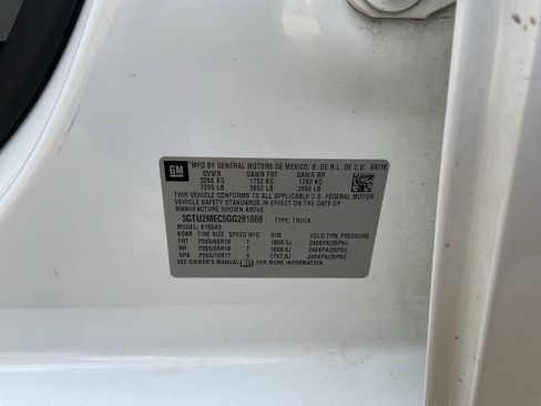 Used 2016 GMC Sierra 1500 SLE AWD/4WD image 18