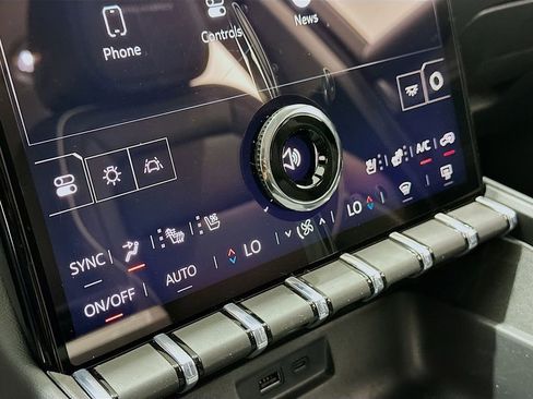 New 2026 GMC Terrain Denali AWD/4WD image 18