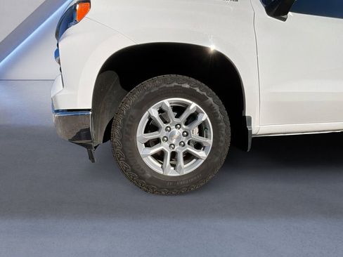 Used 2022 Chevrolet Silverado 1500 LT image 14