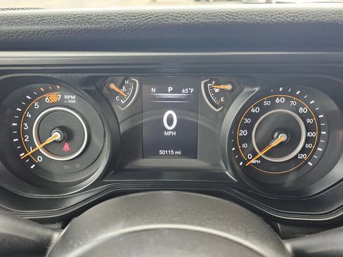 Used 2024 Jeep Wrangler Unlimited Sport AWD/4WD image 20