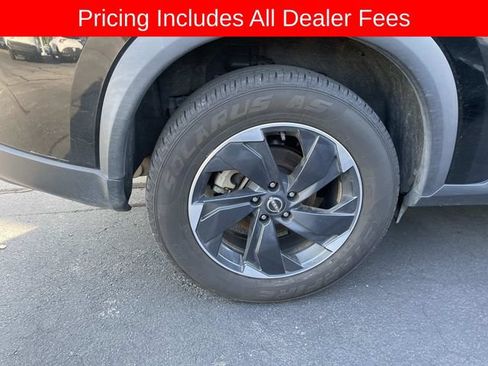 Used 2024 Nissan Rogue SV AWD/4WD image 9
