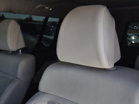 Certified 2025 Hyundai Santa Fe Calligraphy image 18