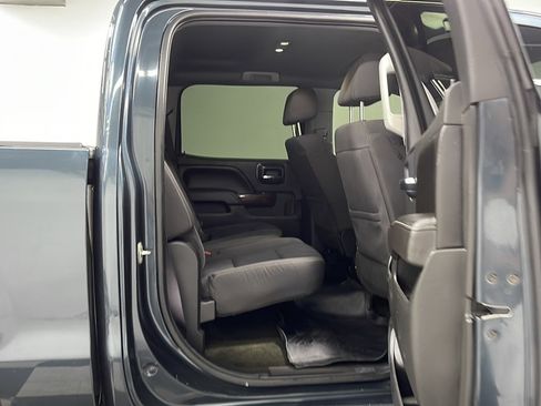 Used 2017 GMC Sierra 1500 SLE w/ SLE Value Package AWD/4WD image 17