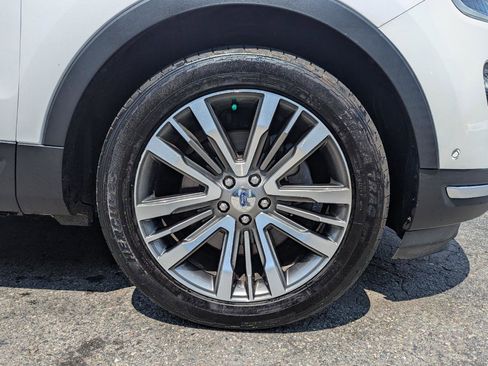 Used 2018 Ford Explorer Platinum AWD/4WD image 56