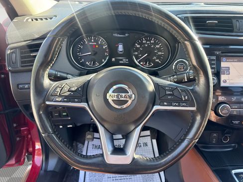 Used 2017 Nissan Rogue SL w/ SL Premium Package AWD/4WD image 11
