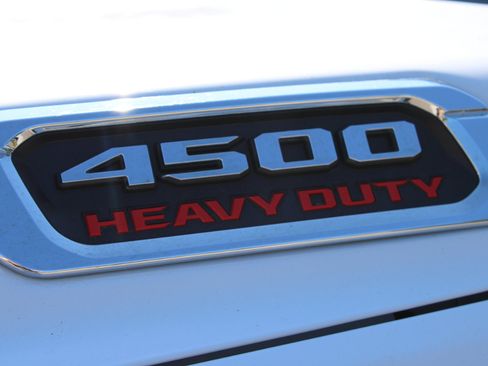 Used 2024 RAM 4500 SLT w/ Quick Order Package 2YG SLT image 16