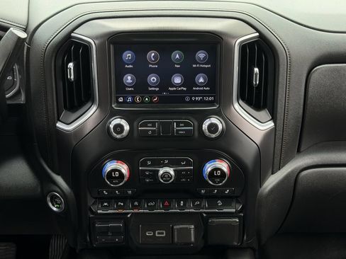 Used 2020 GMC Sierra 1500 AT4 w/ AT4 Premium Package AWD/4WD image 19