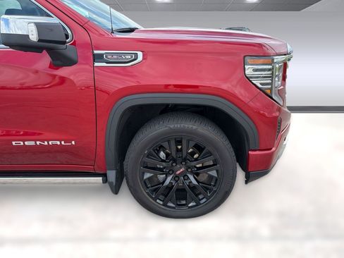 Used 2022 GMC Sierra 1500 Denali w/ Denali Reserve Package image 11