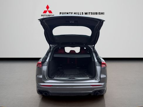 Used 2023 Maserati Grecale Modena AWD/4WD image 9