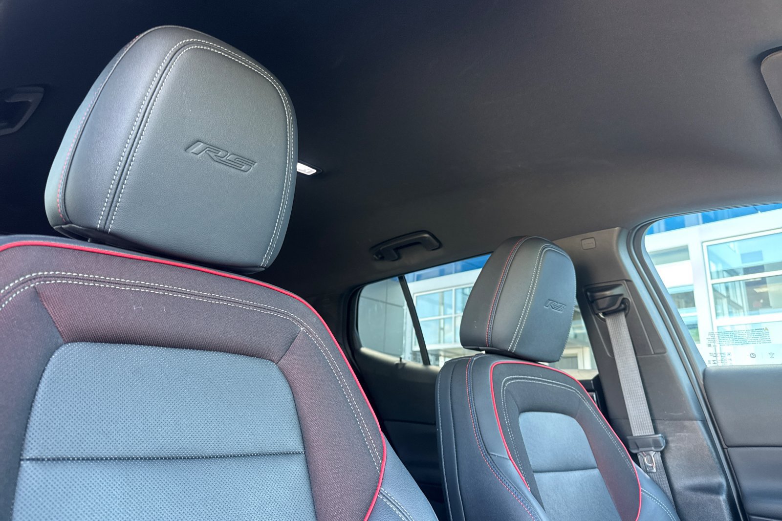 Used 2024 Chevrolet Equinox EV RS FWD image 21