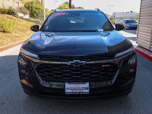 Used 2024 Chevrolet Trax RS image 9