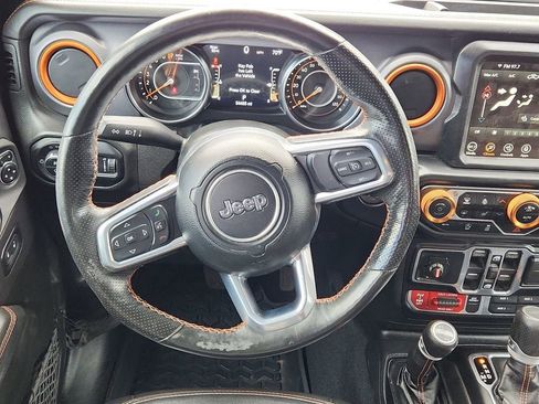 Used 2023 Jeep Gladiator Mojave w/ Cold Weather Group image 12