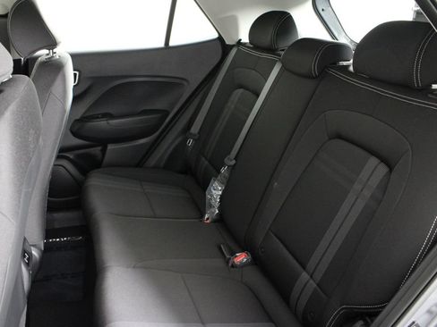 Used 2026 Hyundai Venue SEL FWD image 21