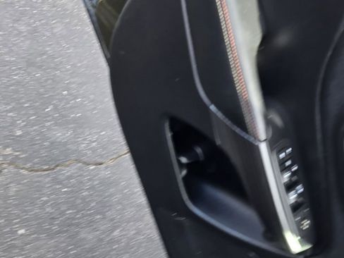 Used 2017 Jeep Cherokee 75th Anniversary image 9