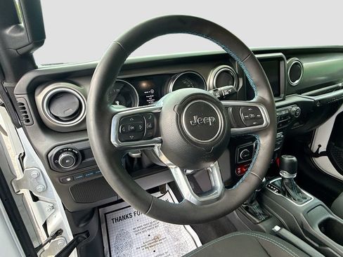 Used 2023 Jeep Wrangler Unlimited Rubicon 4xe w/ Cold Weather Group AWD/4WD image 12