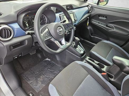 Certified 2025 Nissan Versa SV w/ Trunk Package FWD image 3