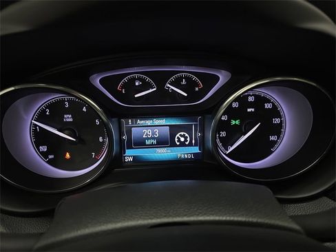 Used 2019 Buick Envision Essence image 19