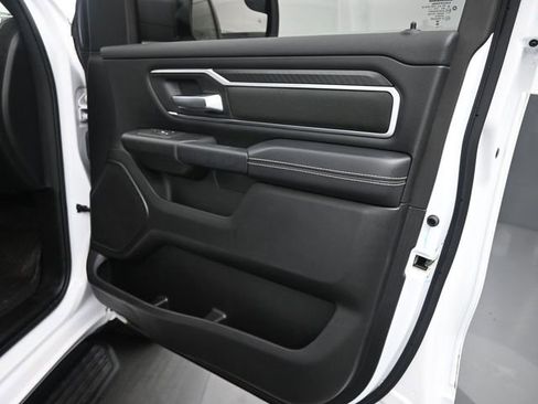Used 2024 RAM 2500 Laramie AWD/4WD image 20