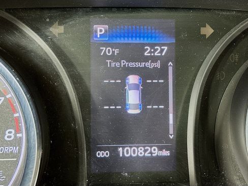 Used 2020 Toyota Camry SE image 19