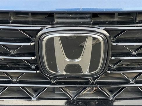 Used 2023 Honda Accord EX image 36