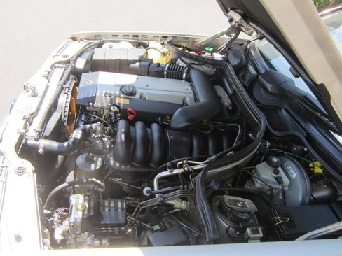 Used 1995 Mercedes-Benz E 320 Sedan image 16