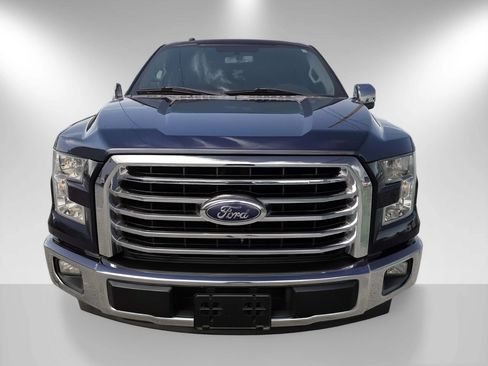 Used 2017 Ford F150 XLT w/ Equipment Group 302A Luxury RWD image 2