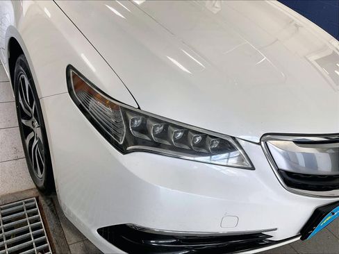 Used 2016 Acura TLX FWD image 32