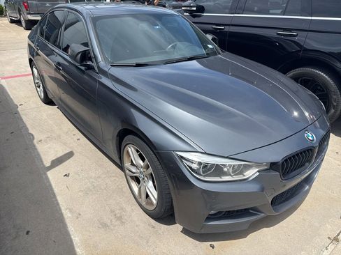 Used 2017 BMW 340i Sedan RWD image 2