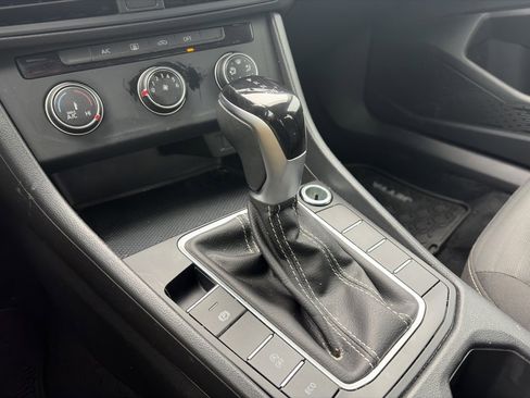 Used 2024 Volkswagen Jetta S image 19