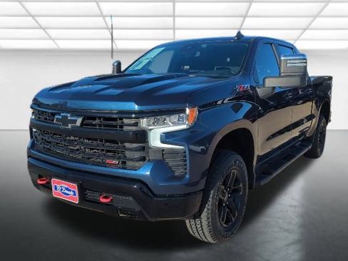 Used 2022 Chevrolet Silverado 1500 LT Trail Boss image 24