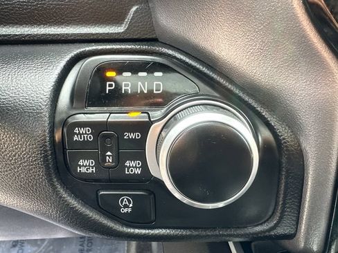 Used 2023 RAM 1500 Big Horn AWD/4WD image 36