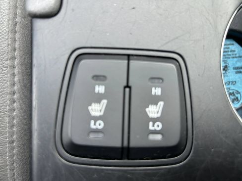 Used 2013 Hyundai Sonata Limited w/ Premium Pkg FWD image 27