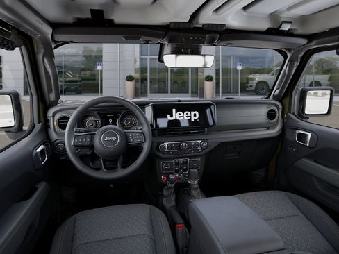 New 2025 Jeep Gladiator Mojave w/ Convenience Group image 16
