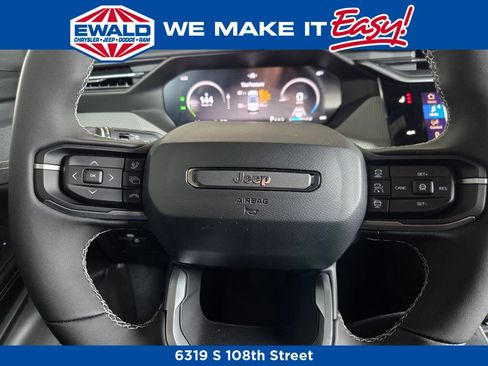 New 2026 Jeep Cherokee Laredo image 6