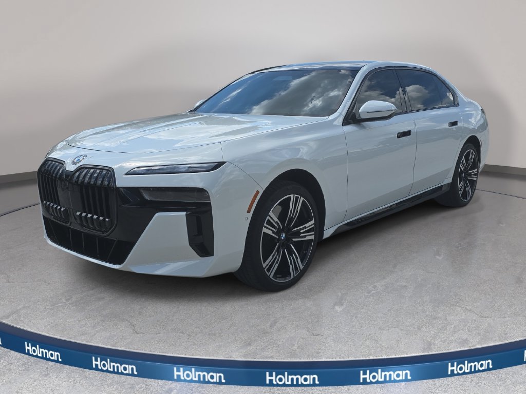 Used 2026 BMW 760i xDrive w/ Executive Package AWD/4WD image 1