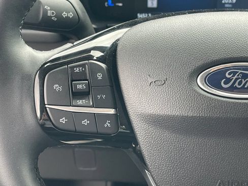 Used 2024 Ford Escape Active w/ Tech Pack #1 AWD/4WD image 17