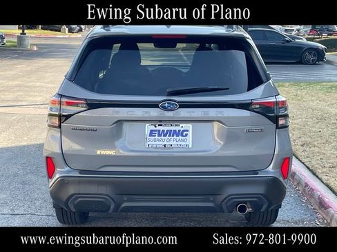 Certified 2025 Subaru Forester Limited image 9