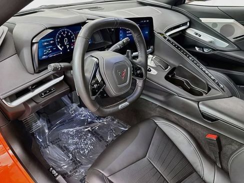 Used 2025 Chevrolet Corvette Z06 RWD image 9