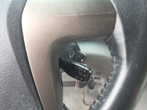 Used 2009 Toyota Highlander 2WD image 23