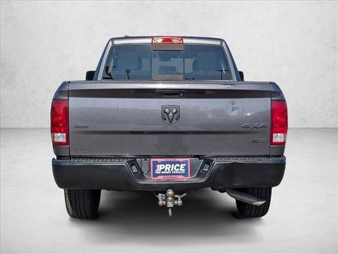 Used 2017 RAM 1500 Classic SLT image 6