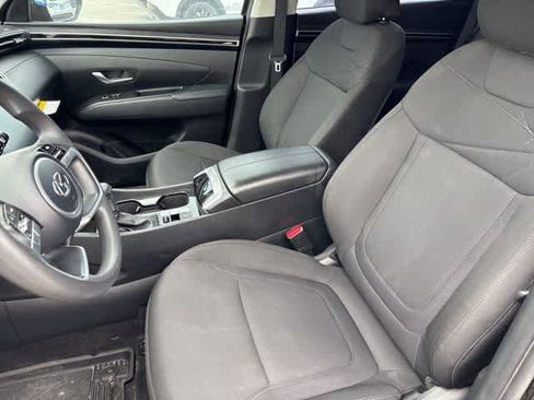 Used 2023 Hyundai Tucson SE FWD image 11