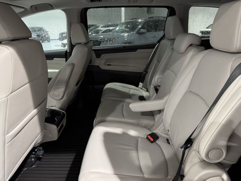 New 2026 Honda Odyssey EX-L image 7