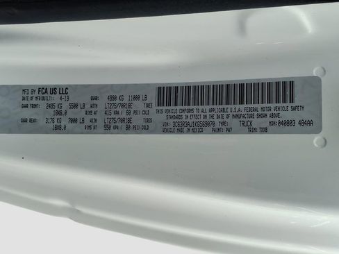 Used 2019 RAM 3500 Tradesman w/ Chrome Appearance Group image 24