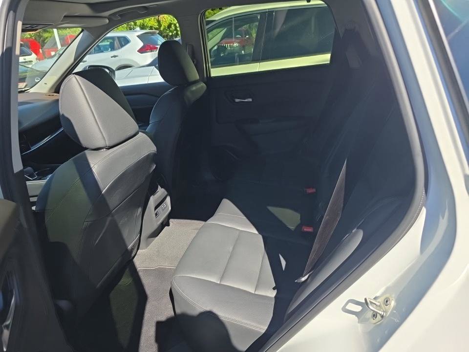 Certified 2023 Nissan Rogue SL w/ SL Premium Package AWD/4WD image 19